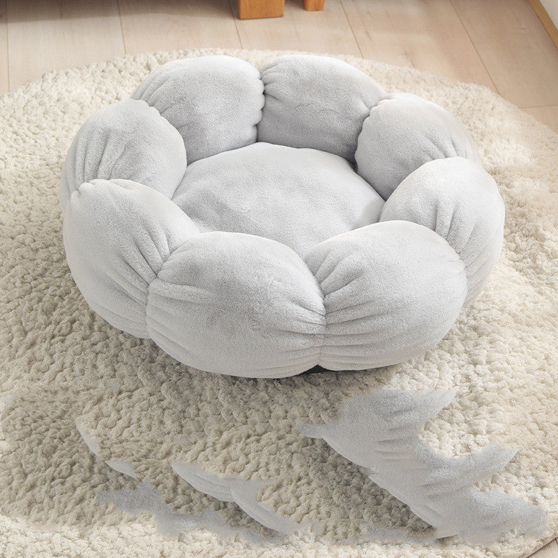 Pet Bed Mat New Pet Soft Dog Cat Blanket Flower Shaped Doghouse